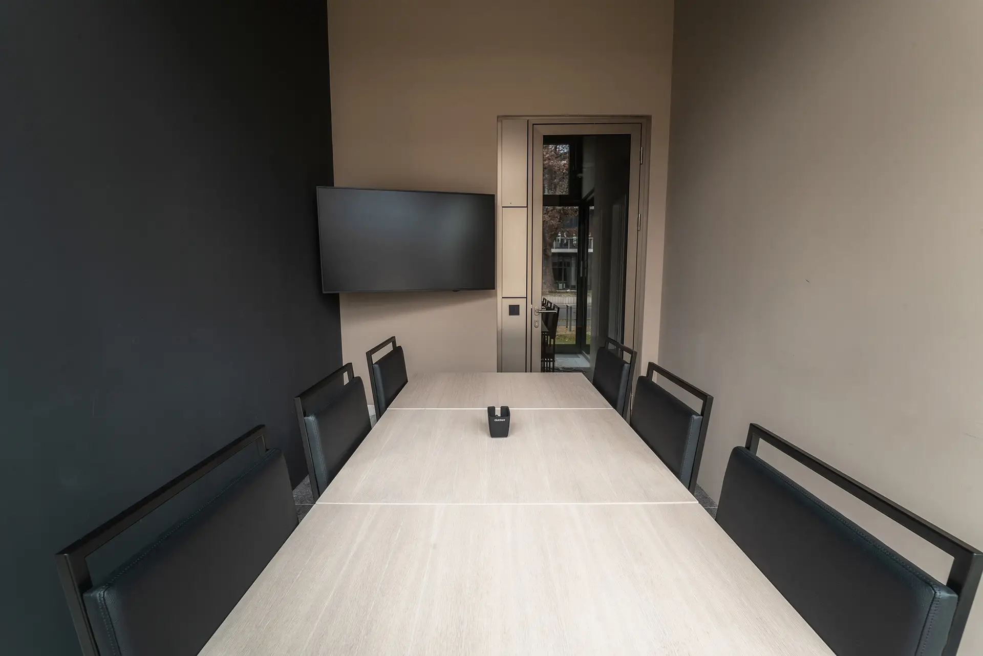 SimpliOffice Potsdam - Meetingraum
